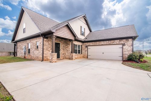 112 Fig Tree Rd, Meridianville, AL, 35759-3300 | Card Image