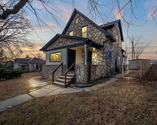 108 S 17th St, Kansas City, KS, 66102-5704 | Card Image