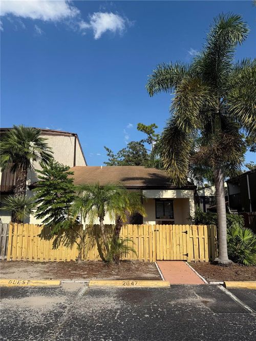 2647-2647 Surrey Ct, KISSIMMEE, FL, 34741-2095 | Card Image