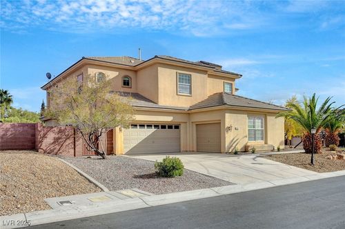 4732 Madrid Ridge Ct, Las Vegas, NV, 89129-3682 | Card Image