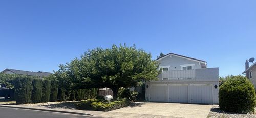 179 Fescue Way, Rohnert Park, CA, 94928-5707 | Card Image