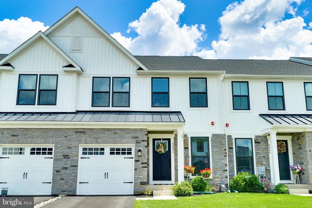 Milltown Cir, Cheltenham, PA 19012
