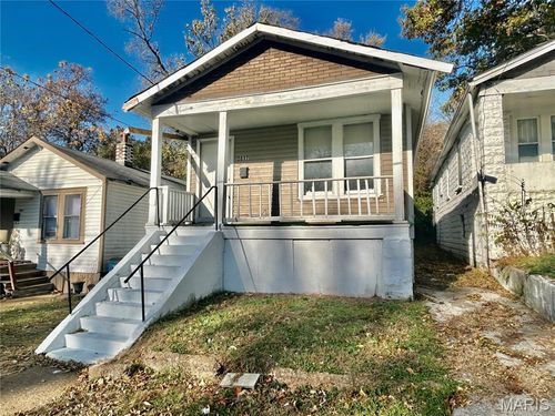 5617 Janet Ave, Saint Louis, MO, 63136-3517 | Card Image