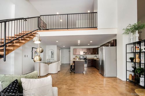 apt-202-3100 Woodward Ave, Detroit, MI, 48201-2740 | Card Image