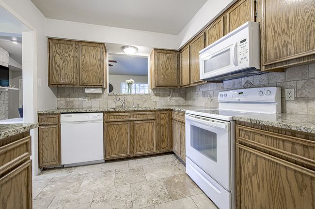 15100 N Flamingo Dr, House other with 3 bedrooms, 2 bathrooms and 4 parking in Austin TX | Image 9