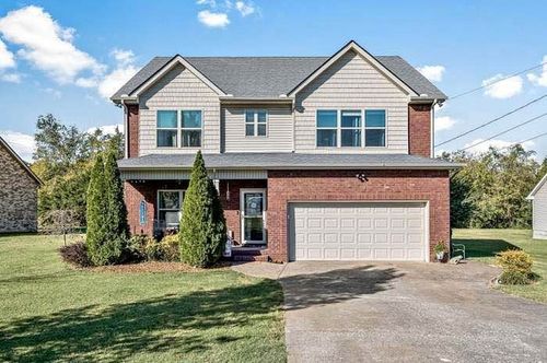 103 Kestrel Cir, La Vergne, TN, 37086-4951 | Card Image