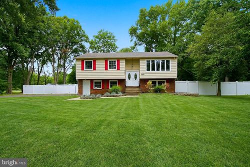 5017 Church Rd, Mount Laurel, NJ, 08054-9602 | Card Image