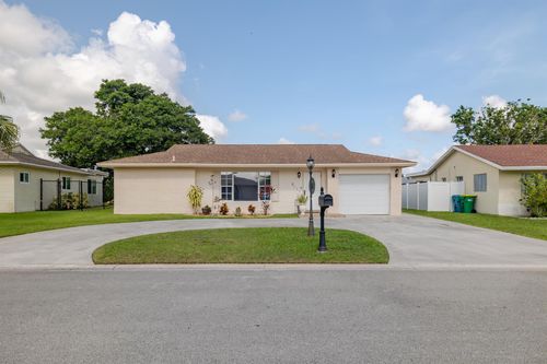 8111 Nw 94th Ave, Tamarac, FL, 33321-1441 | Card Image