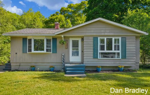 2506 James Ave, Muskegon, MI, 49442-2680 | Card Image