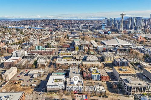 409-520 2nd Ave W, Seattle, WA, 98119-3984 | Card Image