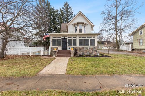 509 W Michigan Ave, Marshall, MI, 49068-1439 | Card Image