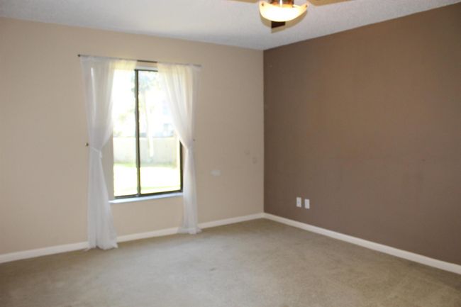APT-2-3 - 800 Nw Fork Rd, Condo with 2 bedrooms, 2 bathrooms and null parking in Stuart FL | Image 23