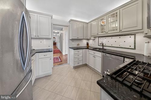 apt-1423n-5500 Friendship Blvd, CHEVY CHASE, MD, 20815-7208 | Card Image