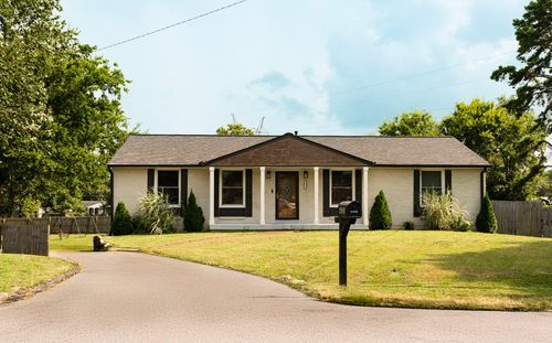 423 Lynn Ct, Nashville, TN, 37211-3610 | Card Image