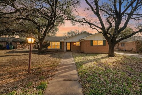 5907 Caldwell St, Waco, TX, 76710-2654 | Card Image