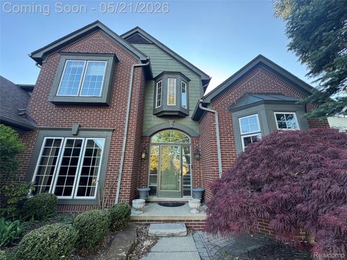 4239 Arcadia Dr, Auburn Hills, MI, 48326-1894 | Card Image