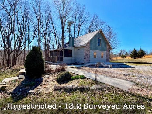 156 Martin Burgess Rd, Crossville, TN, 38572-1871 | Card Image