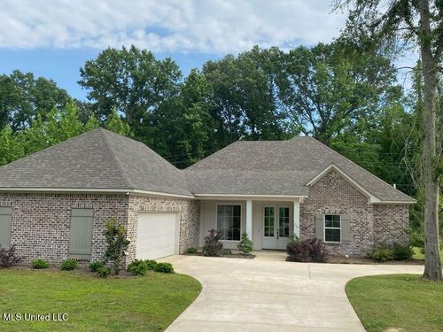 127 Salus Bnd, Clinton, MS, 39056-5775 | Card Image