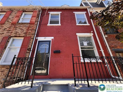 35 N 5th St, EASTON, PA, 18042-3521 | Card Image