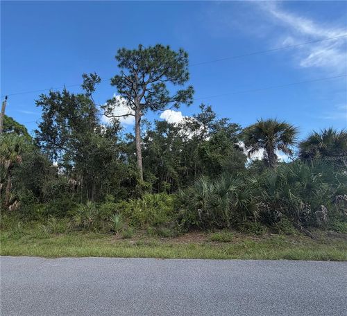 272 Krieger St, Port Charlotte, FL, 33953 | Card Image
