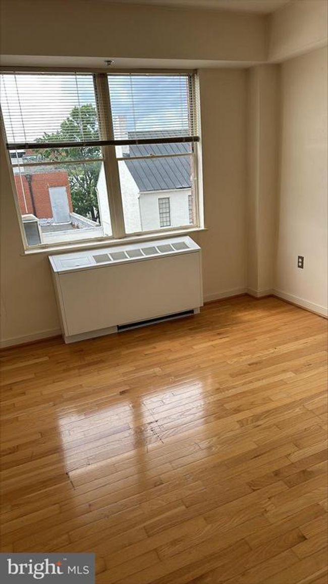 APT-5D - 815 King St, Condo with 1 bedrooms, 1 bathrooms and null parking in ALEXANDRIA VA | Image 4