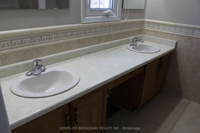 158 Hanson Rd, House other with 4 bedrooms, 3 bathrooms and 2 parking in Mississauga ON | Image 20
