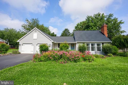 26 Green Acre Rd, LITITZ, PA, 17543-8770 | Card Image