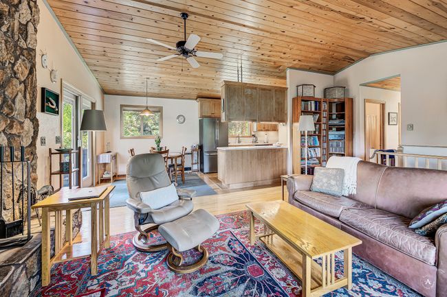 19 Big Dipper Dr, House other with 3 bedrooms, 3 bathrooms and null parking in Clancy MT | Image 8