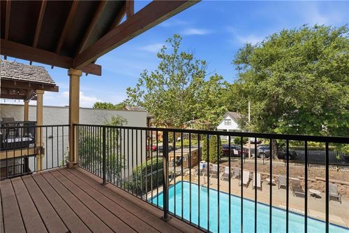 95-4727 Jarboe St, Kansas City, MO, 64112-1349 | Card Image