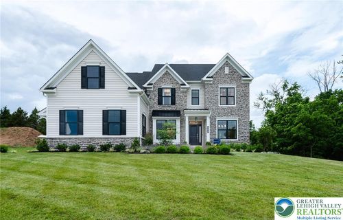 5401 Red Oak Ln, Macungie, PA, 18062 | Card Image