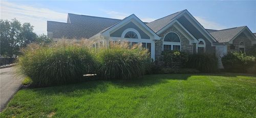 7134 Hedge Lane Ter, Shawnee, KS, 66227-5514 | Card Image