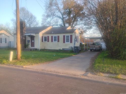 1111 E River Ave Avenue, Searcy, AR, 72143 | Card Image