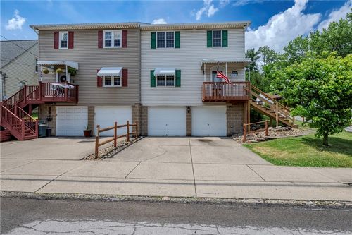 610 Eau Claire St, Butler, PA, 16001-4612 | Card Image