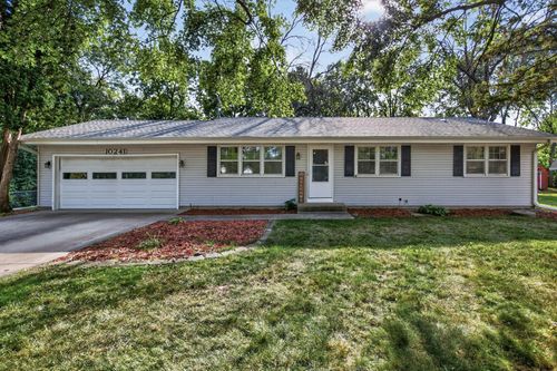 10241 Washburn Cir S, Bloomington, MN, 55431-3363 | Card Image