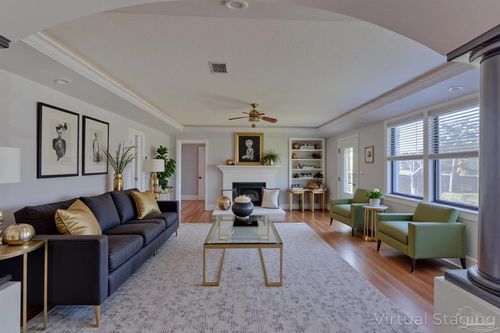 2023 E Yonge St, Pensacola, FL, 32503-5478 | Card Image