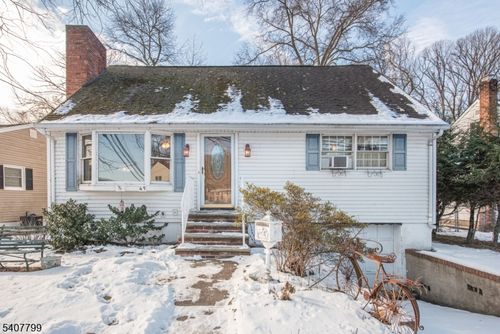 49 Skyline Lake Dr, Ringwood, NJ, 07456-1943 | Card Image