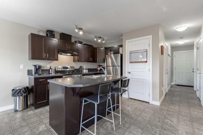 8 - 205 Silkstone Rd W, Townhouse with 3 bedrooms, 2 bathrooms and 2 parking in Lethbridge AB | Image 13