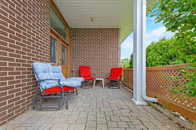 9110 10 Th Line, House other with 3 bedrooms, 1 bathrooms and 8 parking in Norval ON | Image 7