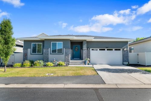 7867 W Walk About Way, Magna, UT, 84044-1737 | Card Image