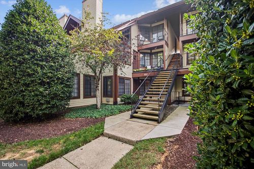 9c-1611 Airy Hill Ct, CROFTON, MD, 21114-2726 | Card Image
