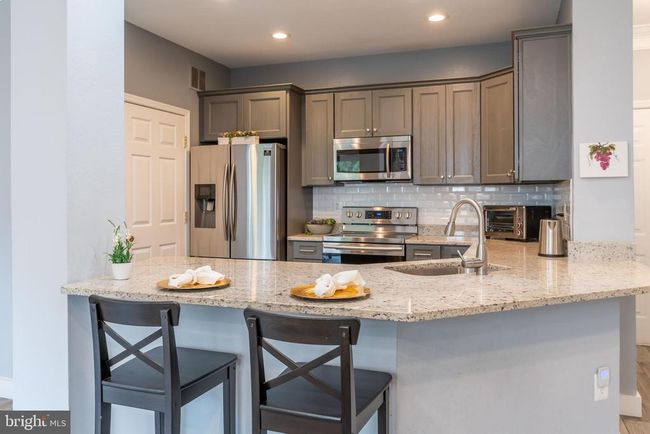 UNIT-9121 - 1530 Spring Gate Dr, Condo with 3 bedrooms, 2 bathrooms and null parking in MCLEAN VA | Image 10