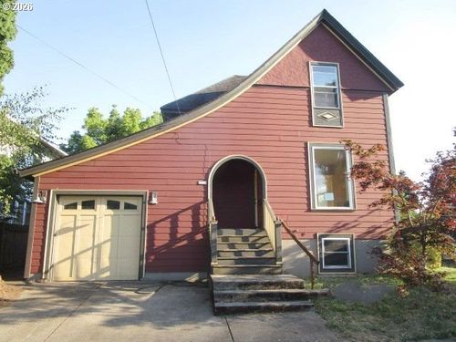 2004 Se Ash St, Portland, OR, 97214-1628 | Card Image