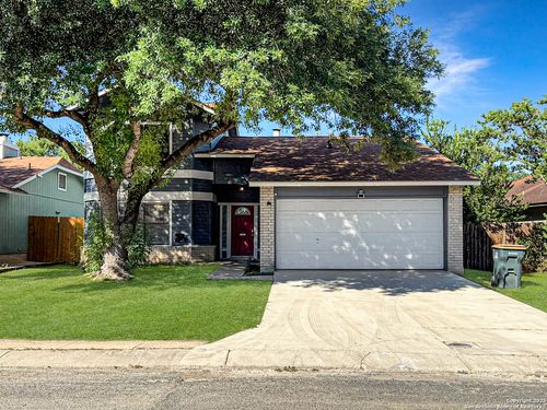 8426 Maple Ridge Dr, San Antonio, TX, 78239-4036 | Card Image