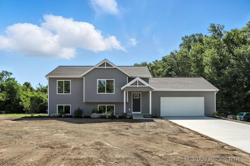 11428 56th Ave, Allendale, MI, 49401-9157 | Card Image