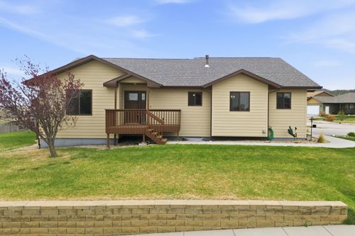 5134 Misty Woods Ln, Rapid City, SD, 57701-7068 | Card Image