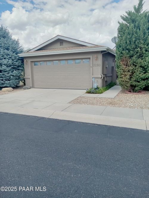 3280 Iris Ln, Prescott, AZ, 86305-6740 | Card Image