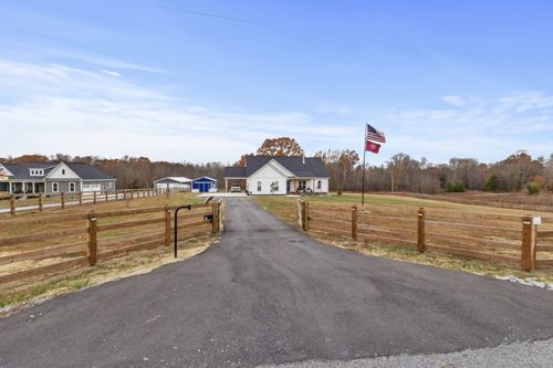 249 Claypool Rd, Bethpage, TN, 37022-8364 | Card Image