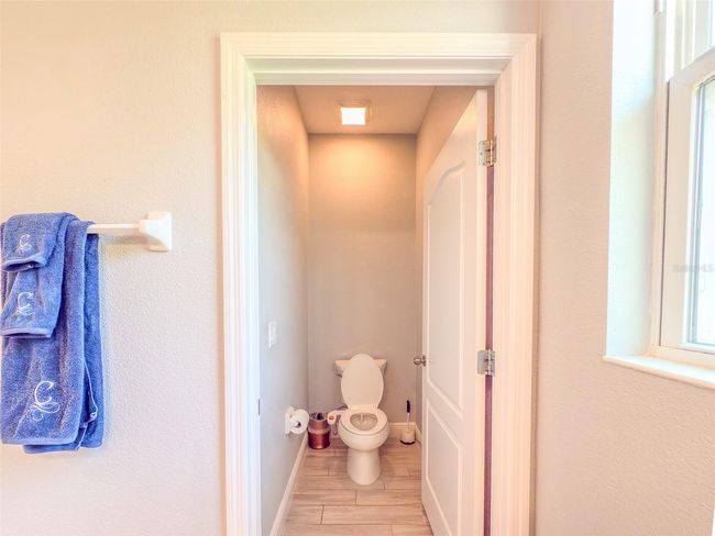 Ensuite bathnroom | Image 36