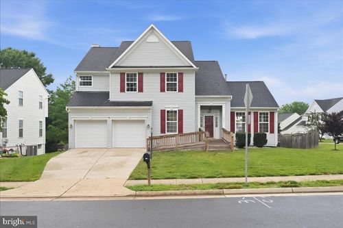9884 Arrowood Dr, MANASSAS, VA, 20111-2595 | Card Image