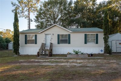 6947 Se 69th Terrace, House other with 2 bedrooms, 2 bathrooms and null parking in Trenton FL | Image 1